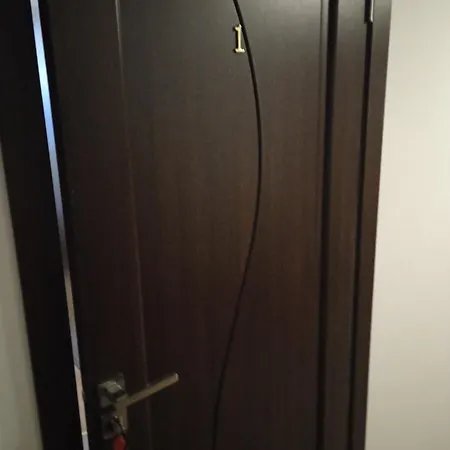 Студії Біля Радіозаводу Ivano-Frankivsk Room photo