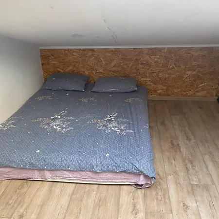 Студії Біля Радіозаводу Ivano-Frankivsk Room photo